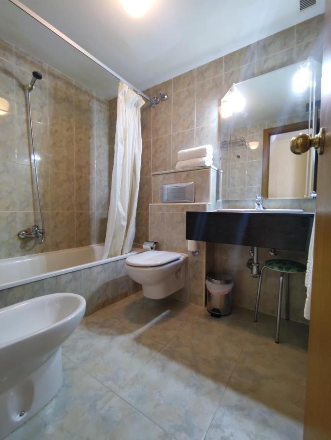 Hotel Ria De Vigo "Tierra De Campos" Becilla de Valderaduey Esterno foto