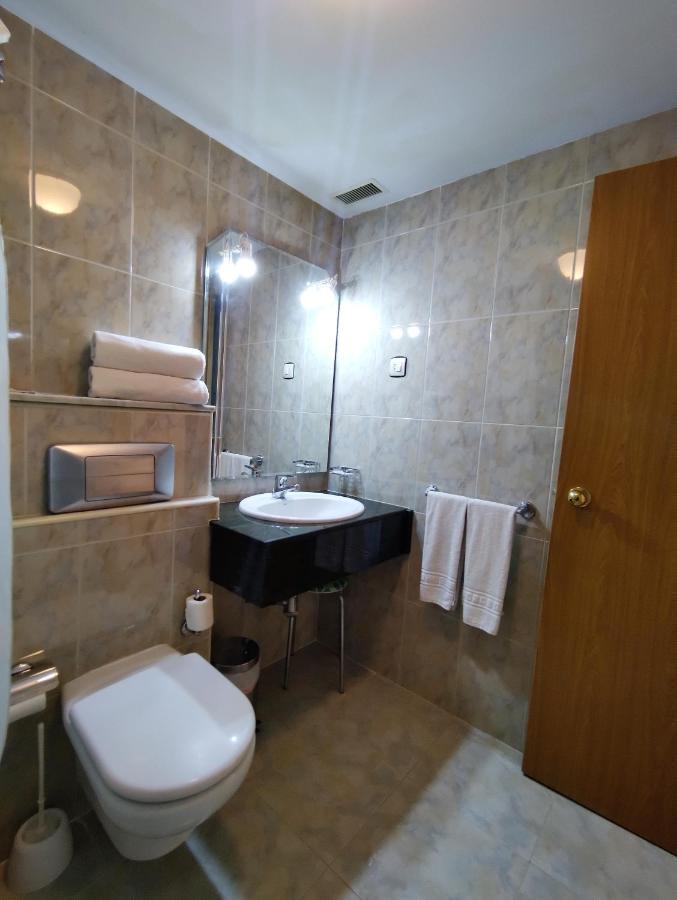 Hotel Ria De Vigo "Tierra De Campos" Becilla de Valderaduey Esterno foto